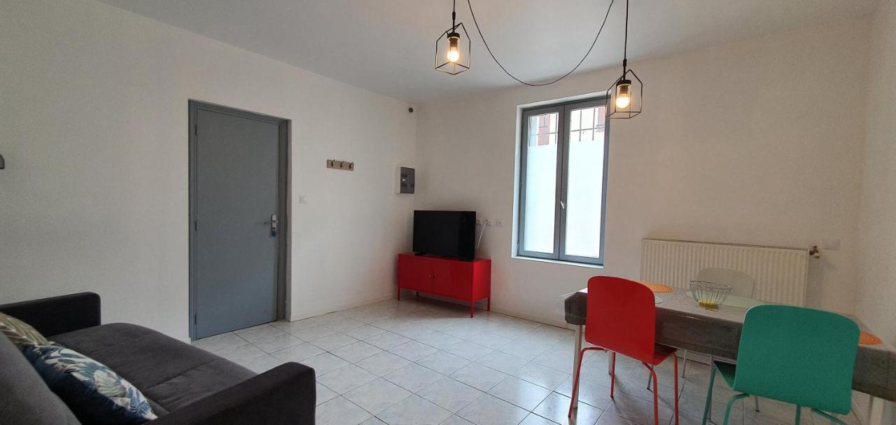 Chez Mamita : Appartement Dans Quartier Calme. Carcassonne Buitenkant foto